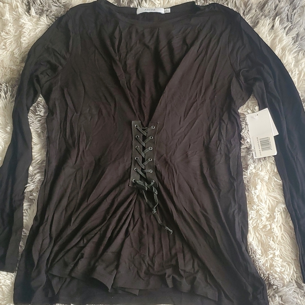 Black shirt with corset tie